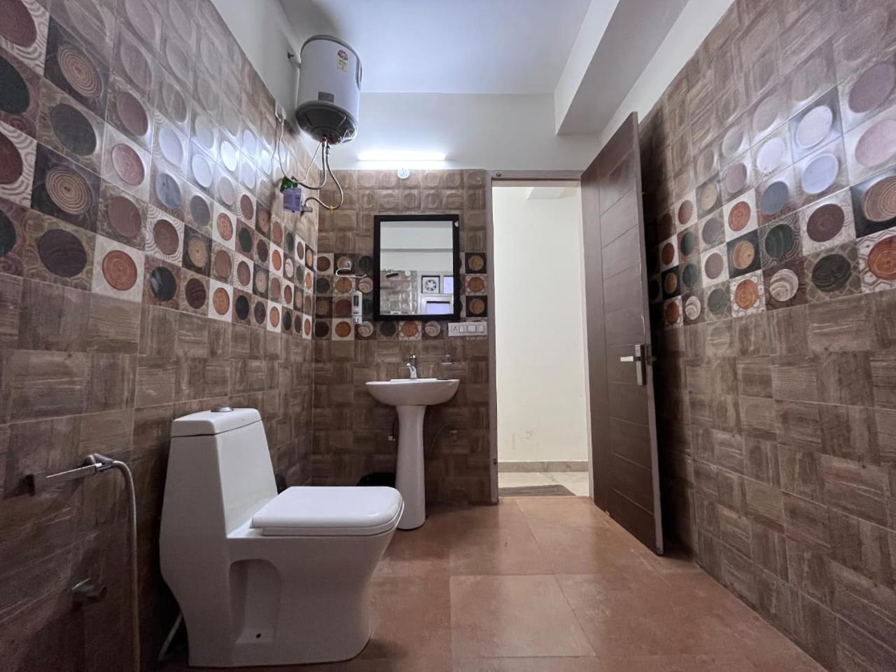Hotel Tribe View - Away From City Hustle !! Top Rated & Most Awarded Property !! A Peaceful Stay กัสซอลี ภายนอก รูปภาพ