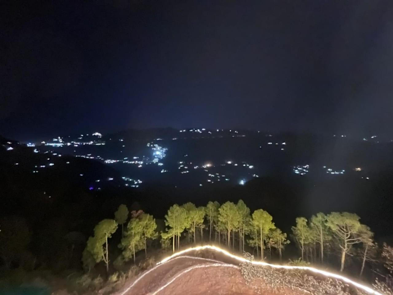 Hotel Tribe View - Away From City Hustle !! Top Rated & Most Awarded Property !! A Peaceful Stay กัสซอลี ภายนอก รูปภาพ
