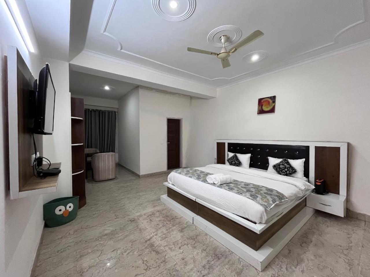 Hotel Tribe View - Away From City Hustle !! Top Rated & Most Awarded Property !! A Peaceful Stay กัสซอลี ภายนอก รูปภาพ